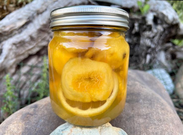 Spiced Pickled Peaches
